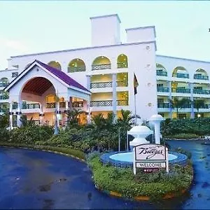 3* Hotel Breezes